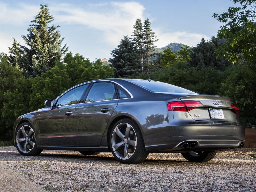  Audi S8 2014 года  (NA) (фото 7 из 23)
